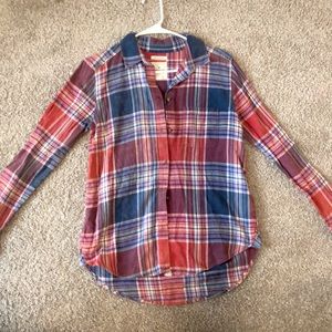 American Eagle shirt